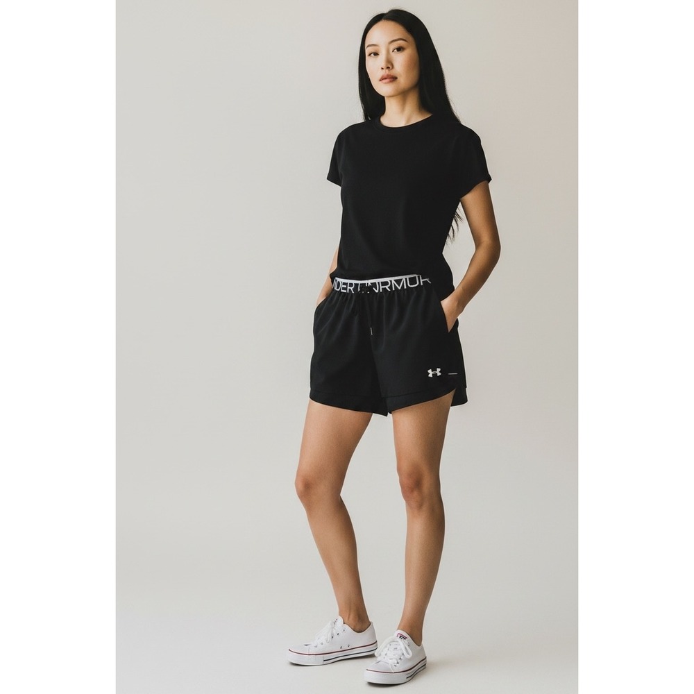 Under Armour Womens Black HeatGear Loose Fit Logo Waistband Tie Front Shorts LG